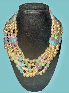VINTAGE PASTEL ART GLASS & FAUX PEARL MULTI-STRAND STATEMENT NECKLACE
